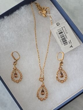 Givenchy Gold-Tone Teardrop Necklace & Earring Set -  16" Necklace